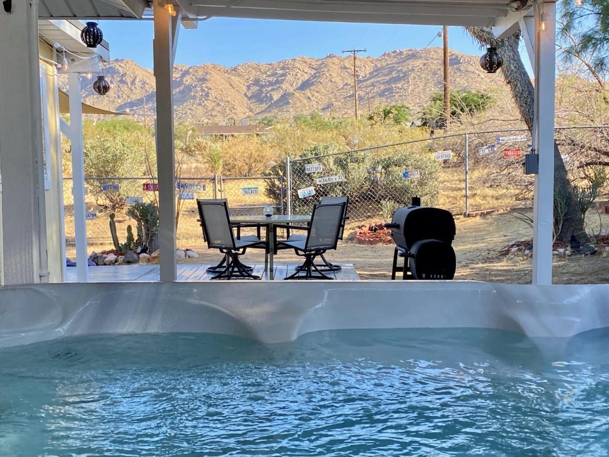 Float Pool, Hot Tub, Sauna, Views, Telescope-Skywatchers Haven Joshua Tree Kültér fotó