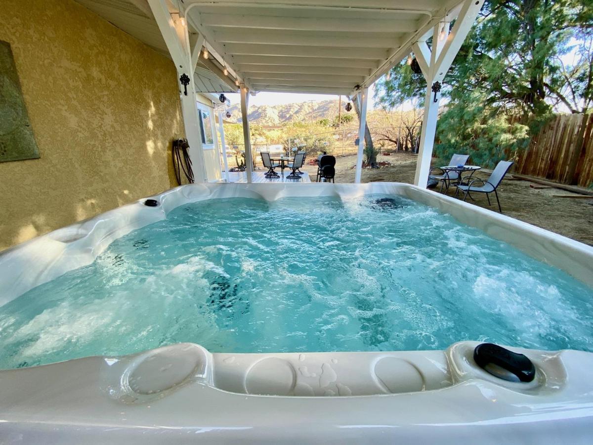 Float Pool, Hot Tub, Sauna, Views, Telescope-Skywatchers Haven Joshua Tree Kültér fotó