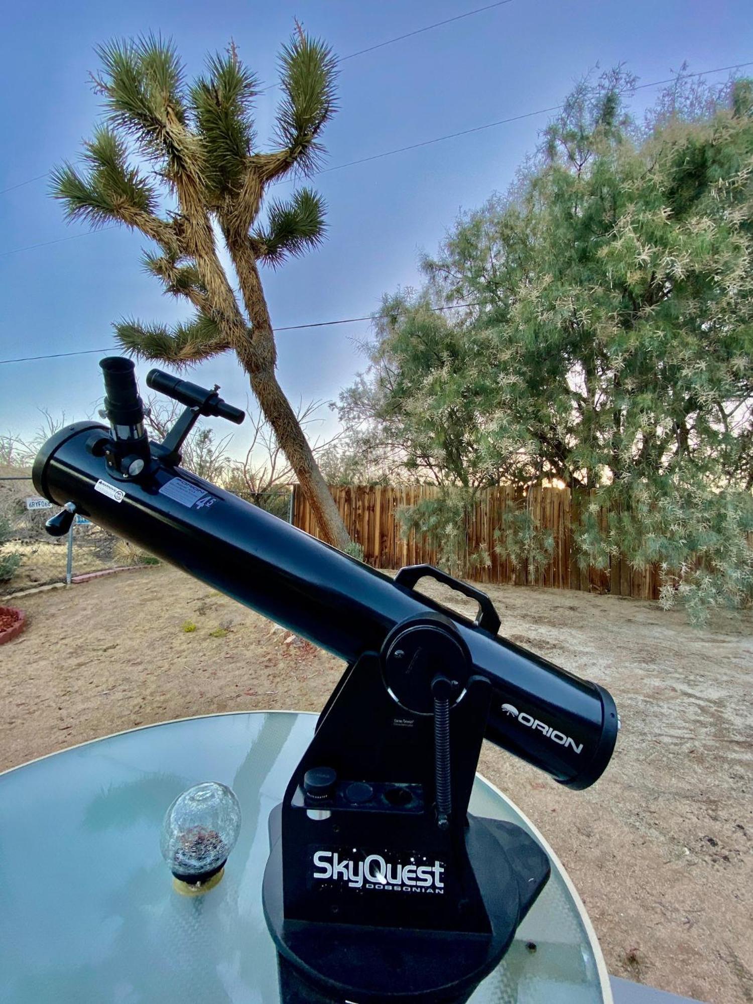 Float Pool, Hot Tub, Sauna, Views, Telescope-Skywatchers Haven Joshua Tree Kültér fotó